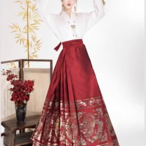 ‌Mamianqun (Horse-face Skirt)