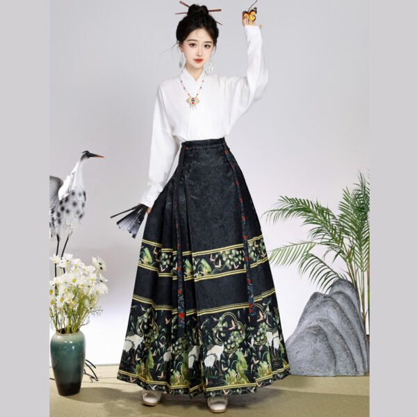 Women's Traditional Chinese Tang Suit Horse Face Skirt with Airplane Sleeve Top Daily Improved Collar for All Four Seasons - 图片 5