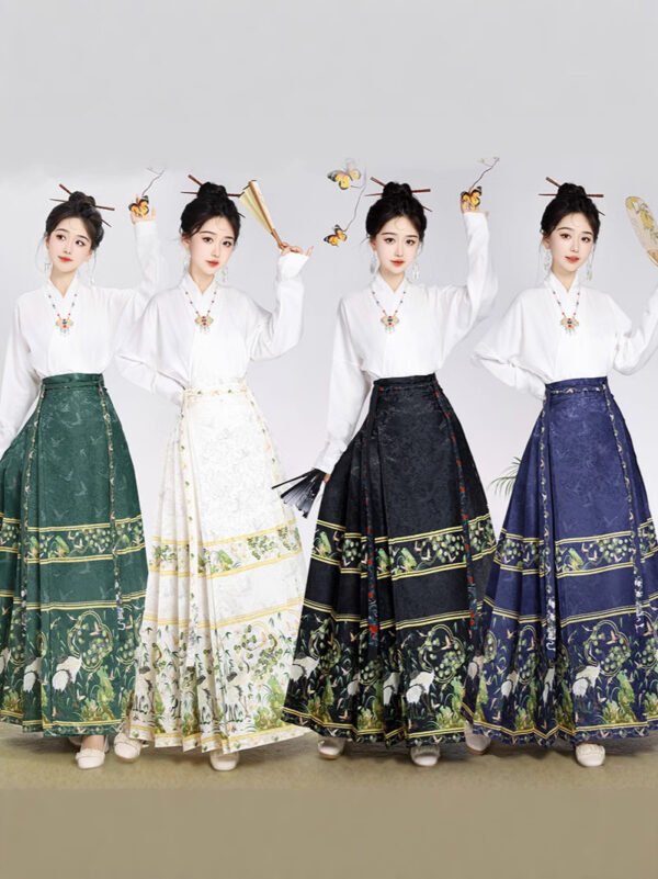 Women's Traditional Chinese Tang Suit Horse Face Skirt with Airplane Sleeve Top Daily Improved Collar for All Four Seasons - 图片 2