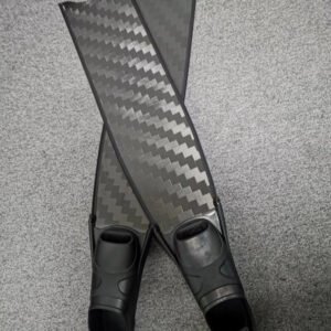 DX carbon fiber fins