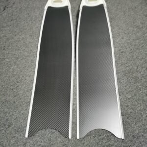 white footpocket white bar fins